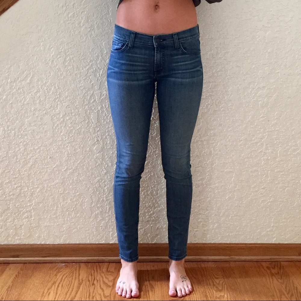 7FAM Gwenevere skinny jeans sz 27